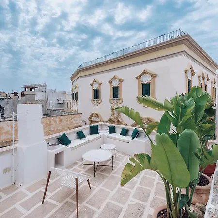 Casa Annabella - Palazzo Venneri Lloyd * Gallipolli