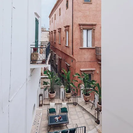 Casa Annabella - Palazzo Venneri Lloyd 加利波利