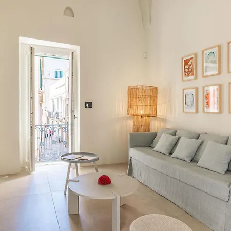 Casa Annabella - Palazzo Venneri Lloyd *