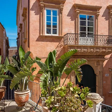 Casa Annabella - Palazzo Venneri Lloyd * Gallipoli