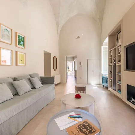 Casa Annabella - Palazzo Venneri Lloyd *