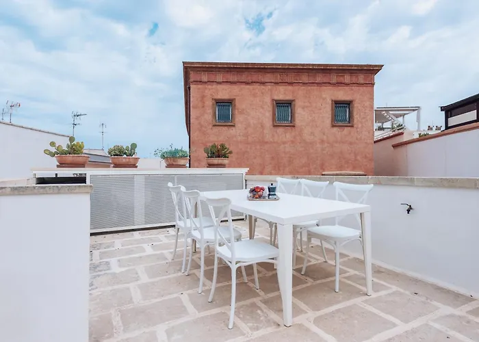 Casa Annabella - Palazzo Venneri Lloyd Apartament Gallipoli